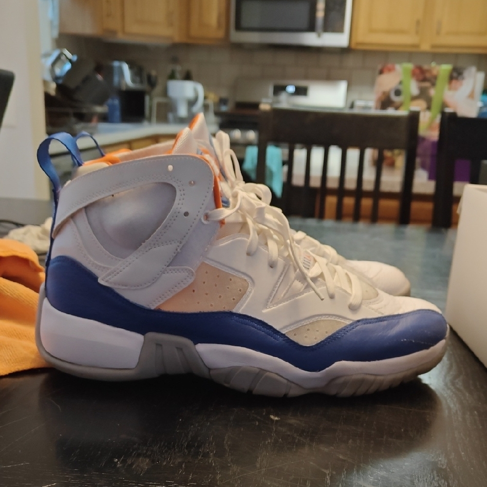 Men’s size 13 Jordan Jumpman Two Trey sneakers